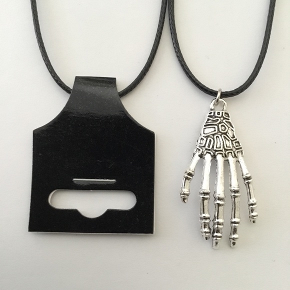 New Silver Tone Skeleton Hand Cord Necklace - Picture 2 of 2
